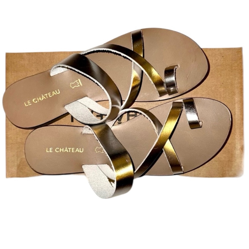 NIB Le Chateau - Silver Leather Sandal NWT